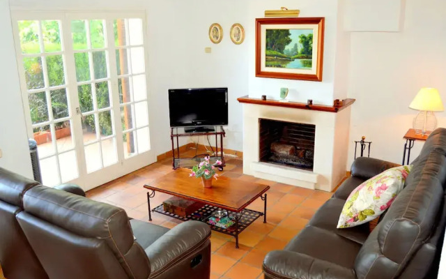 Blanca Paloma Holiday House