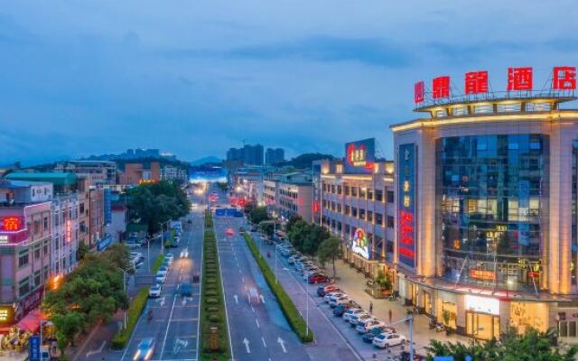 Zhongshan Wenlong Hotel