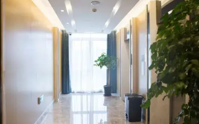 8090 Manju Hotel (Shanghai Guozhan Center Wanda)