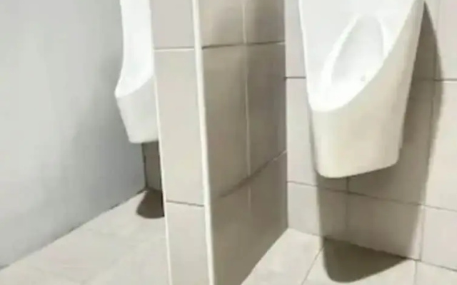 Economy Class Hostel