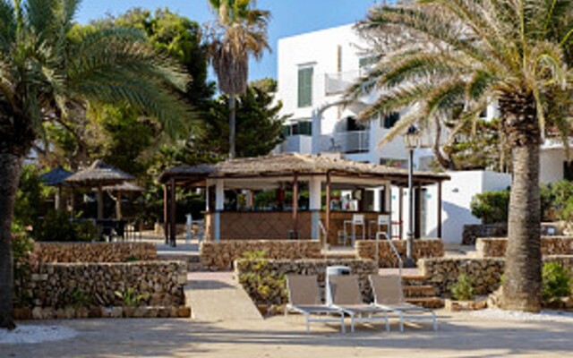 AluaSun Far Menorca Hotel