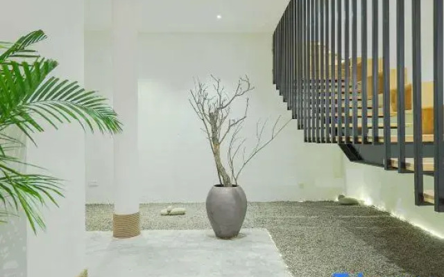 Sanwanli Senlv Designer Homestay (Tengchong Heshun Ancient Town)