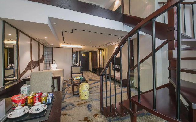 Ningbo East Shipu Hotel