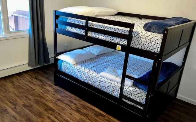 Southside 3bd 2bt apartment