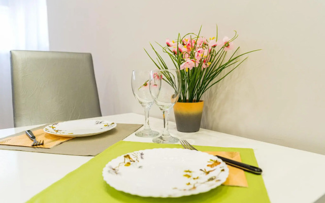 LetoApart on Tamanskaya street 121 building 12