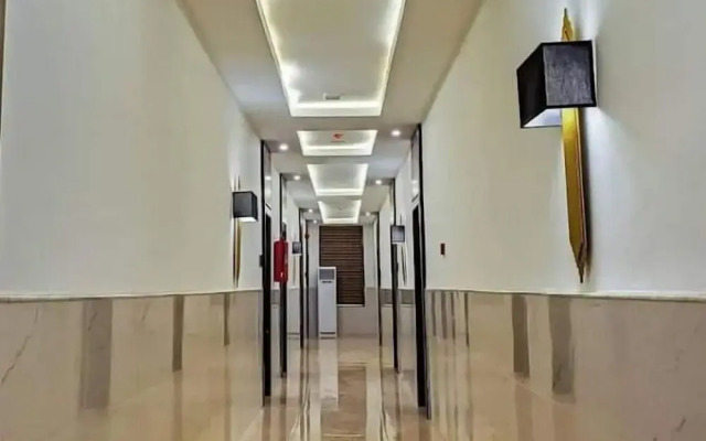 Rento Hotel and Suites