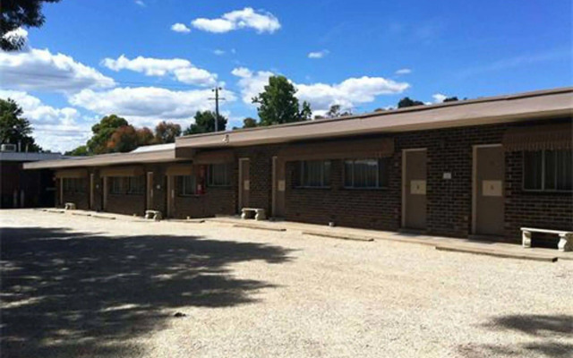 Tartan Motel