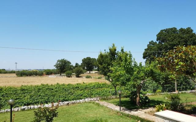 Trulli Della Masseria Staffone