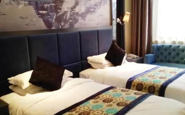 Crown Bussiness Hotel