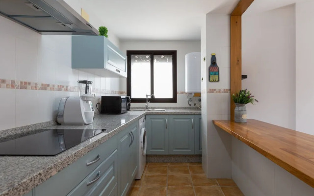 Tolox 1 in Tolox With 1 Bedrooms and 1 Bathrooms