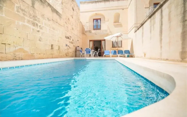 Ta Gianni - Xewkija Holiday Home