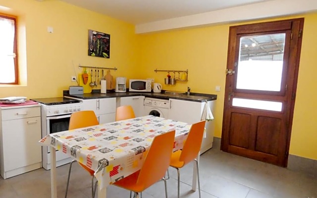 La petite ferme de Pouillon - Parc animalier - aire de loisirs