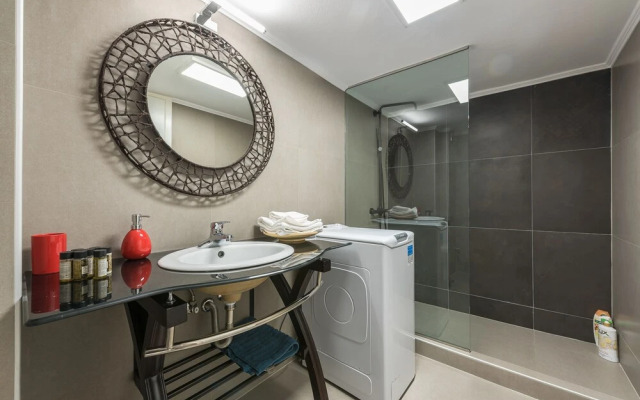 Comfortable Apartment near City Center
