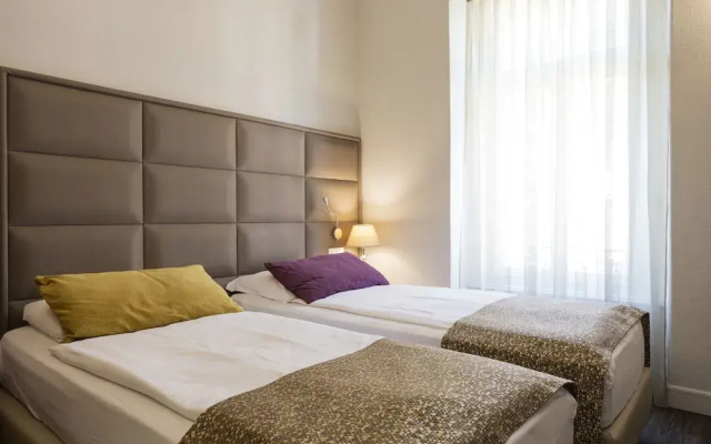 Hotel Alexandra