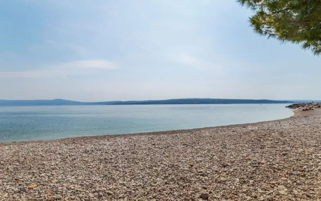 Pleasing Apartment in Crikvenica With Private Pool
