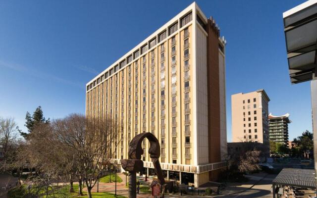 Holiday Inn Sacramento Downtown-Arena by IHG