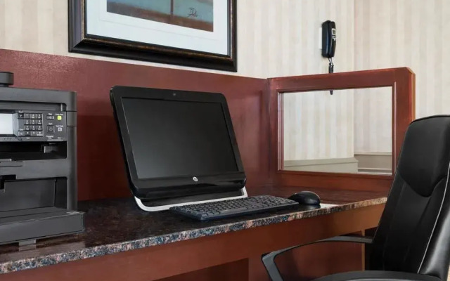 Travelodge Lloydminster