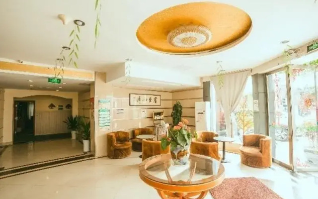 GreenTree Inn Yangzhou Slender West Lake Wencheng Attic Express Hotel