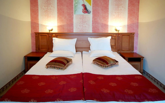 Hotel Karolina
