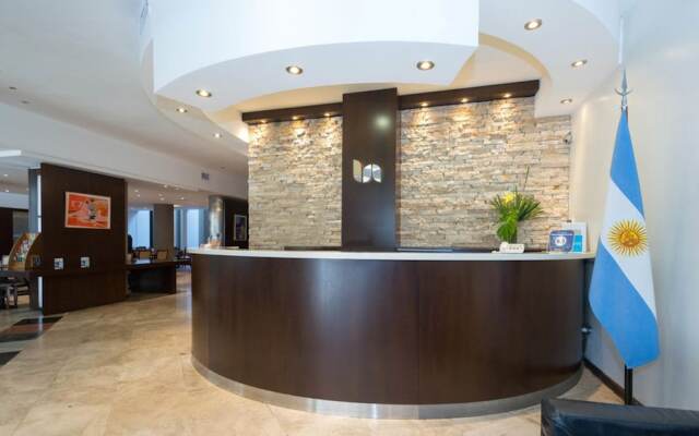 Urquiza Apart Hotel & Suites
