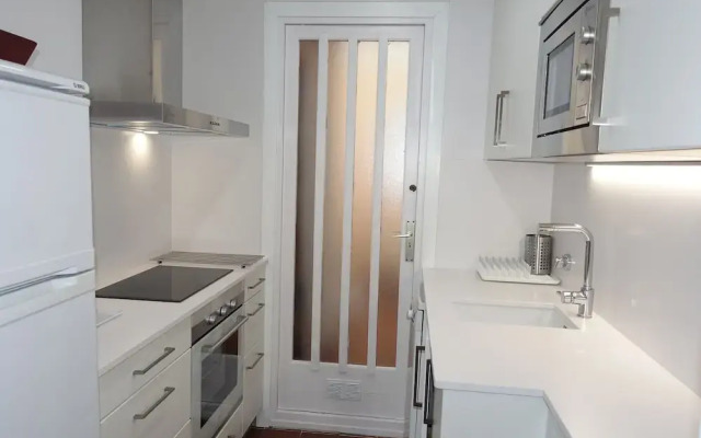 Spacious Apartment in Platja Daro With Terrace