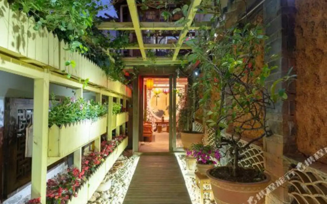 Yuanxiang Hotel - Lijiang