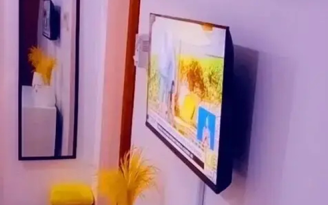 Lux Suites Vee Studio Apartments Bamburi