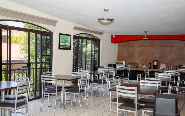 Hotel Ejecutivo Aeropuerto Morelia