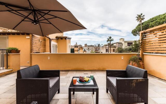 Panisperna Apartment 4