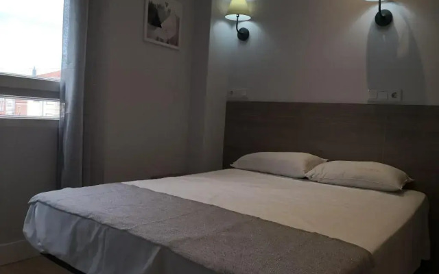 Hostal Golden Alcalá