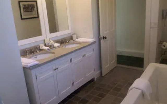 The Baker House 1650