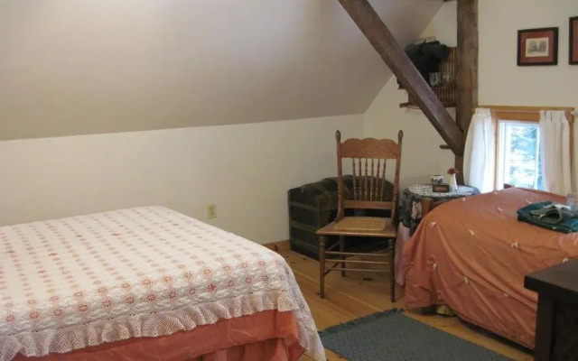 Maple House Bed & Breakfast