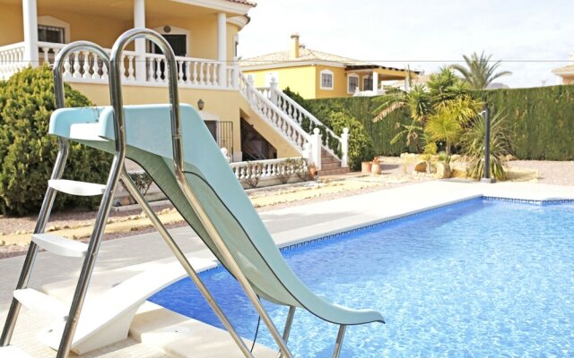 Amazing Villa with Swimming Pool