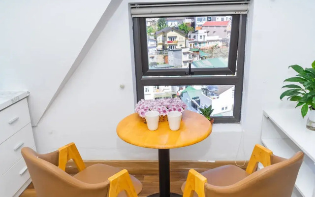 Ngan Pho Studio & Hotel
