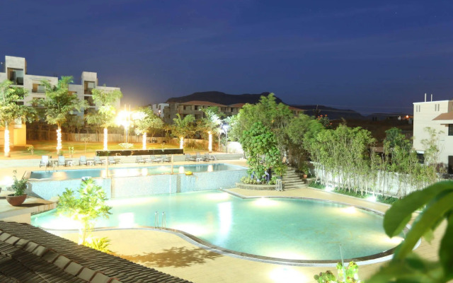 Camel Valley Resort