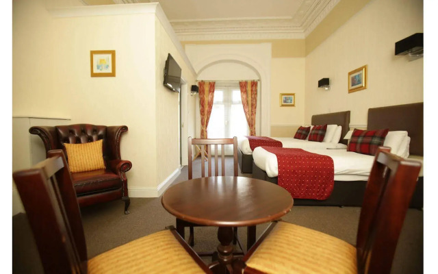 Embassy Apartments