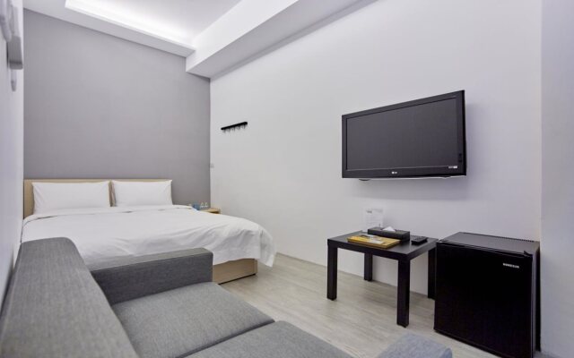 Taichung Fengjia Light