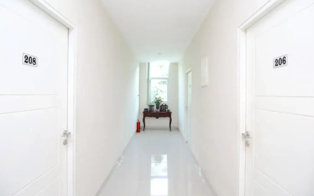 Airy Blok M Panglima Polim Empat 46 Jakarta