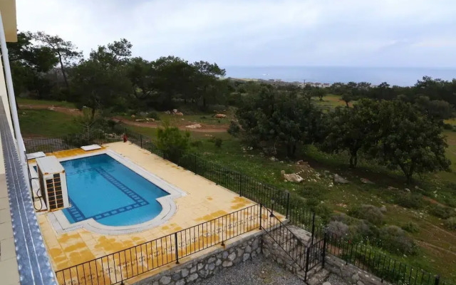 Villa Verde by Amy Villas