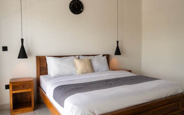 Santorini Luxury Villa