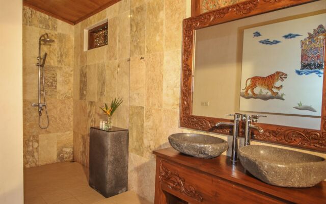 Villa Borobudur Resort