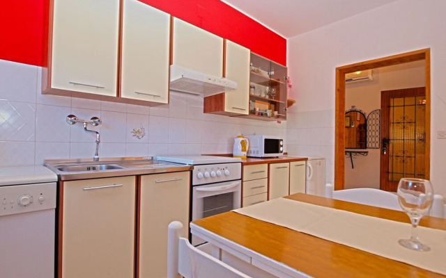 Apartments Maria 1021