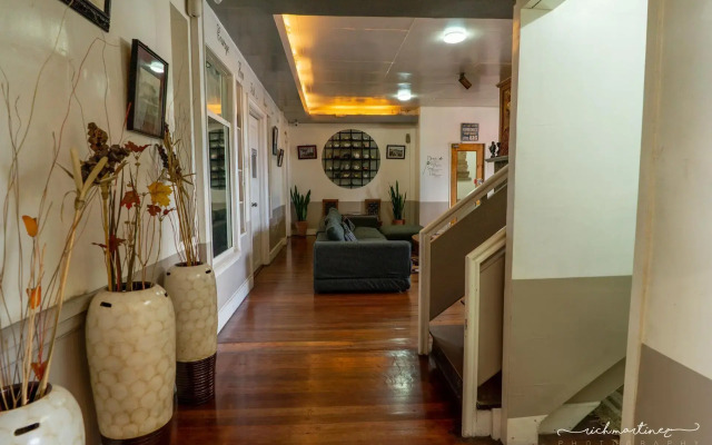 Old Orangewood Bed & Breakfast