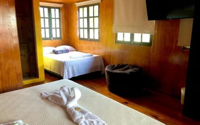 Papitos Bacalar Hotel and Marina