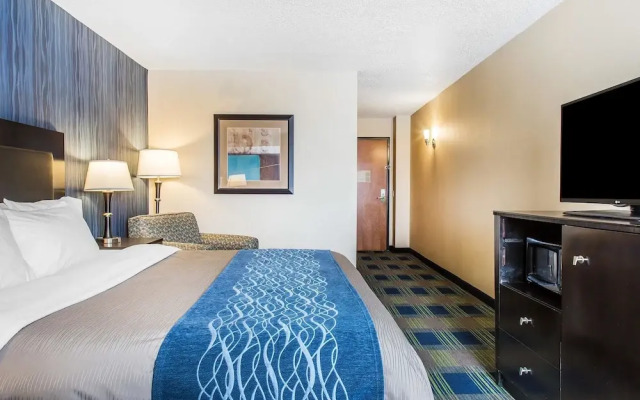 Comfort Inn & Suites