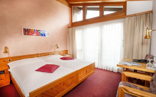 T3 Hotel Mira Val