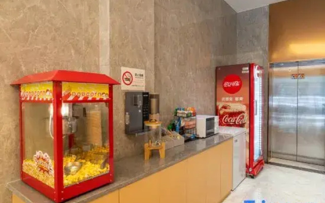 Hefang hotel(Hangzhou West Lake lakeside store)