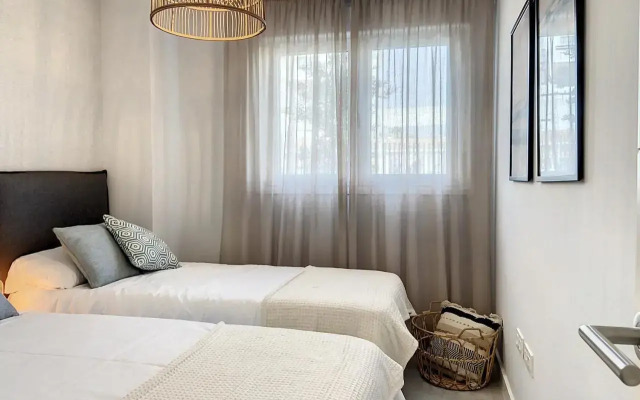 Via Celere 2328 Luxury Sea View Apartment