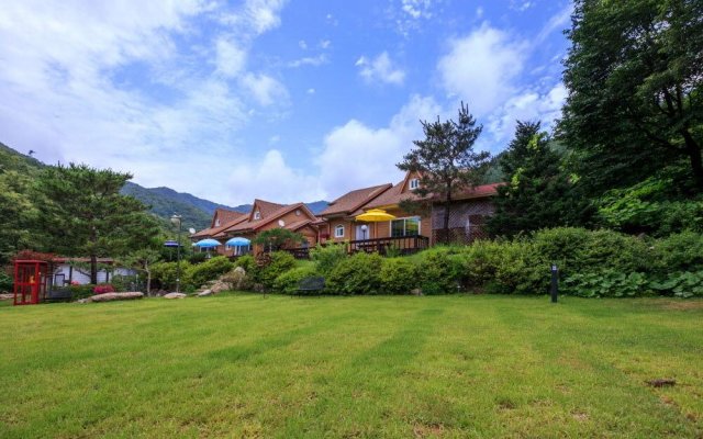 Heungcheon Vally Pension