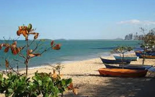 Apartamento 3 Qts Superconfortavel em Itapoã.